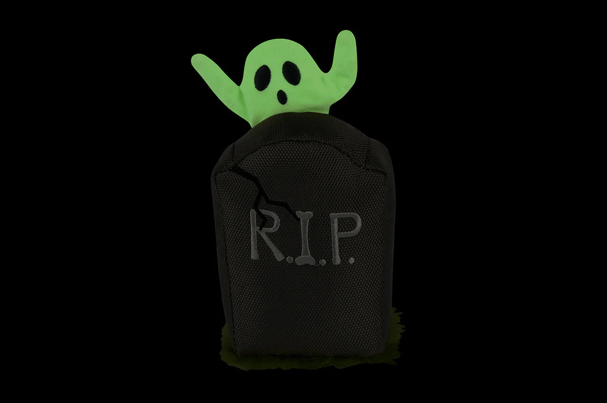 P.L.A.Y. HALLOWEEN Strašen nagrobnik