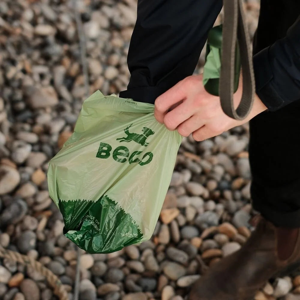 BECO reciklirane vrečke za iztrebke – brez vonja 4x15